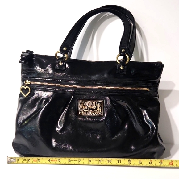 Coach F-20004 Daisy Liquid Gloss Black Patent Leather Shoulder Bag Tote Purse - Picture 10 of 16
